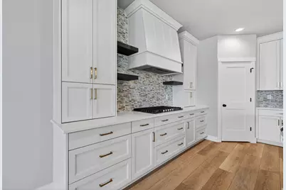 702 S 3600 W #101, West Weber, UT 84401 - Photo 11