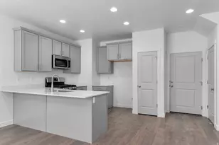 1831 N 3530 W, Lehi, UT 84043 - Photo 5