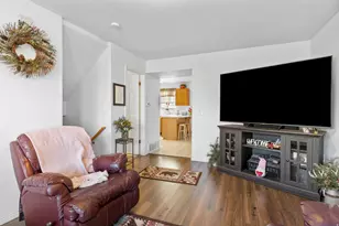 487 N Wall Ave, Ogden, UT 84404 - Photo 9