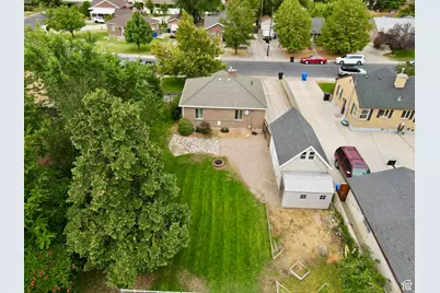 93 W 700 N, Bountiful, UT 84010 - Photo 17