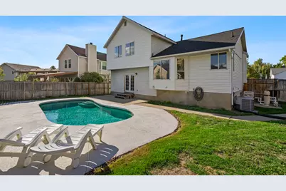 1289 S Cannon Dr, Farmington, UT 84025 - Photo 23