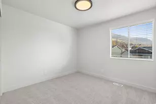 1289 S Cannon Dr, Farmington, UT 84025 - Photo 13