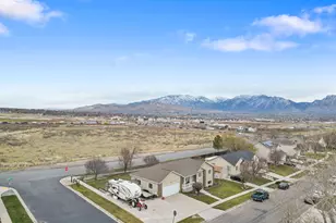 888 W Red Hen, Saratoga Springs, UT 84045 - Photo 39