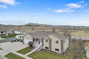 888 W Red Hen, Saratoga Springs, UT 84045 - Photo 41