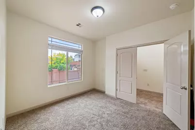 922 E Silver Shadows Dr S, Washington, UT 84780 - Photo 19