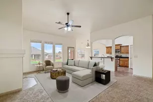 922 E Silver Shadows Dr S, Washington, UT 84780 - Photo 7