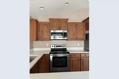 2303 N 300 W, Harrisville, UT 84414 - Photo 7