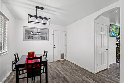 7841 N Saddleback Dr, Eagle Mountain, UT 84005 - Photo 7