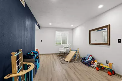 7841 N Saddleback Dr, Eagle Mountain, UT 84005 - Photo 27