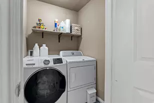 7841 N Saddleback Dr, Eagle Mountain, UT 84005 - Photo 25