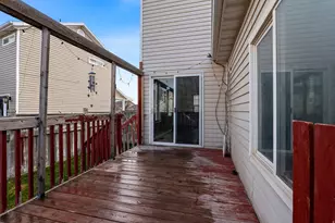 7841 N Saddleback Dr, Eagle Mountain, UT 84005 - Photo 11