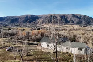 3732 N River Dr, Eden, UT 84310 - Photo 7