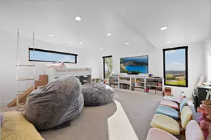 348 E Hidden Lake Dr, Bountiful, UT 84010 - Photo 49