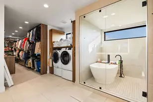 348 E Hidden Lake Dr, Bountiful, UT 84010 - Photo 23