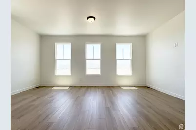 6642 W 11800 S, South Jordan, UT 84009 - Photo 5