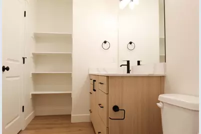 255 W 690 N, Smithfield, UT 84335 - Photo 11