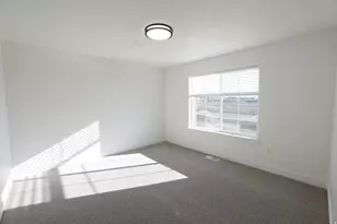 255 W 690 N, Smithfield, UT 84335 - Photo 9