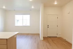 255 W 690 N, Smithfield, UT 84335 - Photo 5