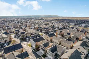 968 W Stonehaven Dr, North Salt Lake, UT 84054 - Photo 41