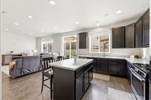 968 W Stonehaven Dr, North Salt Lake, UT 84054 - Photo 13