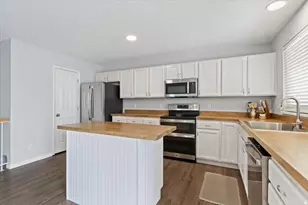 597 E 700 N, Tooele, UT 84074 - Photo 3