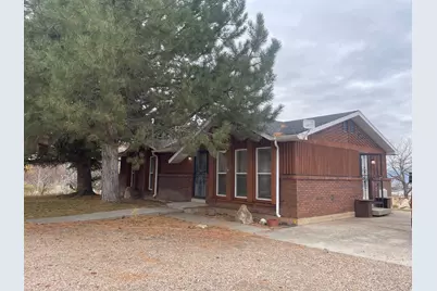 423 N 900 E, Mount Pleasant, UT 84647 - Photo 1