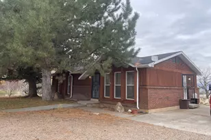 423 N 900 E, Mount Pleasant, UT 84647 - Photo 1