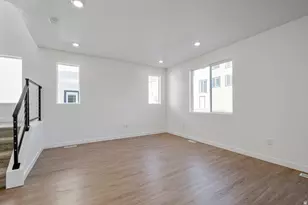 912 W Bellshill Dr, Murray, UT 84123 - Photo 3