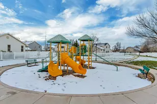 154 E 2325 S, Clearfield, UT 84015 - Photo 33