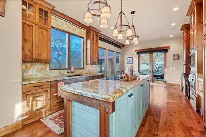 996 Homestead Cir, Saint George, UT 84770 - Photo 13