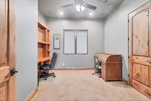 996 Homestead Cir, Saint George, UT 84770 - Photo 15