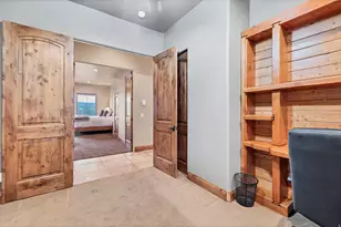 996 Homestead Cir, Saint George, UT 84770 - Photo 23