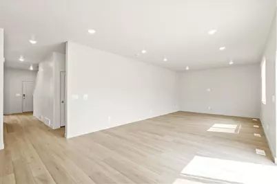 923 N 200 E #33, Santaquin, UT 84655 - Photo 11