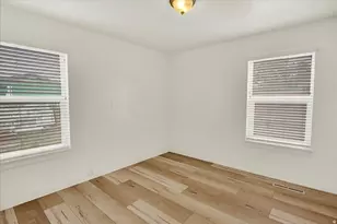 971 E 10600 S, Sandy, UT 84094 - Photo 17