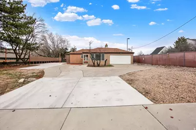 971 E 10600 S, Sandy, UT 84094 - Photo 23