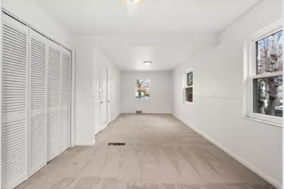 2580 E 2100 S, Salt Lake City, UT 84109 - Photo 11