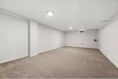 2580 E 2100 S, Salt Lake City, UT 84109 - Photo 15