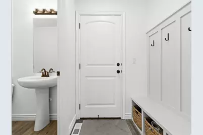 4184 E Goosegrass Way, Eagle Mountain, UT 84005 - Photo 9