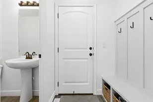 4184 E Goosegrass Way, Eagle Mountain, UT 84005 - Photo 9