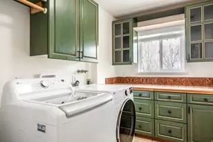 1483 E Maple Hills Dr, Bountiful, UT 84010 - Photo 23