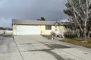 640 W Cyn Rd, Ferron, UT 84523 - Photo 45