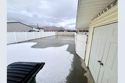 640 W Canyon Rd, Ferron, UT 84523 - Photo 41