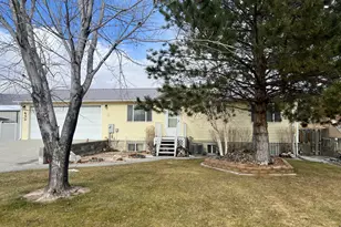 640 W Cyn Rd, Ferron, UT 84523 - Photo 1