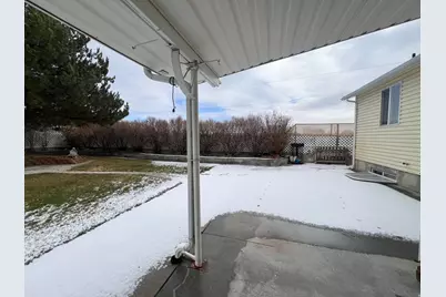 640 W Canyon Rd, Ferron, UT 84523 - Photo 37