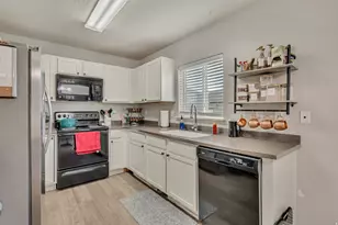 2012 N Belmont Dr, Saratoga Springs, UT 84045 - Photo 7