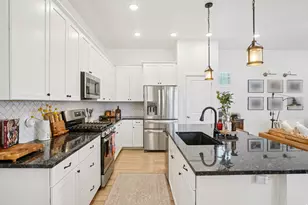 6366 W Copper Hawk Dr, South Jordan, UT 84009 - Photo 9