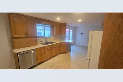 3587 S Blackhawk Dr W, West Valley, UT 84120 - Photo 9