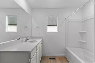 257 E Levengrove Dr, Lehi, UT 84048 - Photo 15