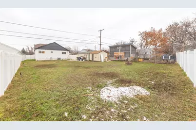 860 E Elgin Ave, Salt Lake City, UT 84106 - Photo 15