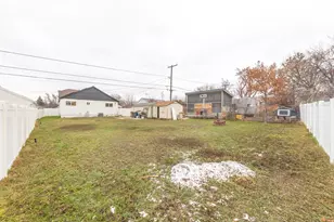 860 E Elgin Ave, Salt Lake City, UT 84106 - Photo 15